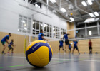 5. Oktober 2020: Innen- und Sportminister Joachim Herrmann hat an die Mitglieder der Mixed-Volleyballmannschaft "Servus und Salam" einen Scheck aus den Mitteln des Projekts "Sport schafft Heimat" übergeben. "Sport ist Begegnungsstätte unabhängig von Sprache, Alter, Religion und Herkunft. Beim Sport kann man Freunde finden, voneinander lernen und ein gegenseitiges Verständnis entwickeln."